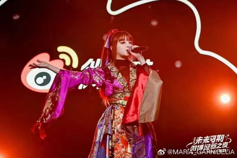 朱之文:16歲努力工作，42歲成名，神秘的貴族身份吸引了人們的目光