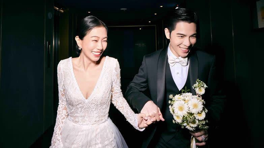 老戲骨娶36歲女星，婚后連生二子，自己一身疲憊妻子依然嬌艷