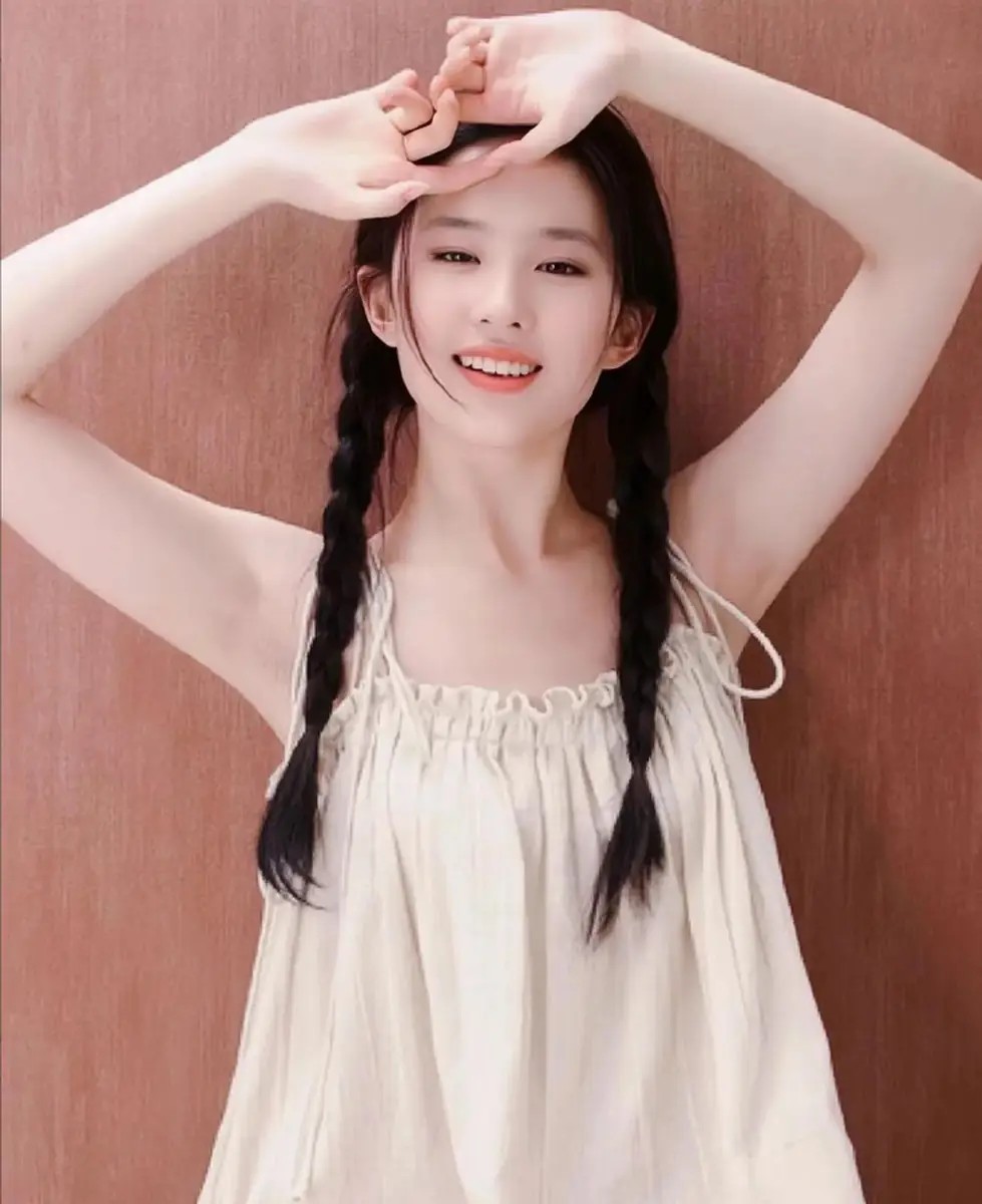 敖犬辣妻曝憂郁癥紀錄「暴瘦剩36.6kg」　心疼老公睡客廳：真的辛苦