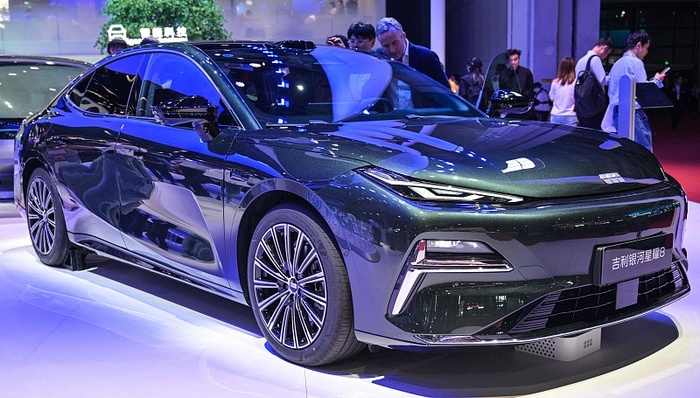 線上爆火的輕上，被經銷商“Say No”