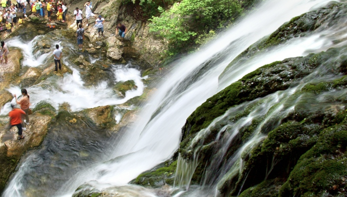凈利跌兩成，均價降4萬，誰給理想踩了剎車？