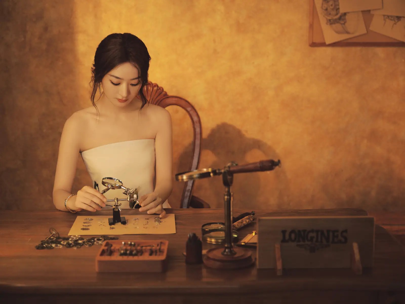 韓知恩自曝和李棟旭吻戲，太投入抓了他的后腦勺