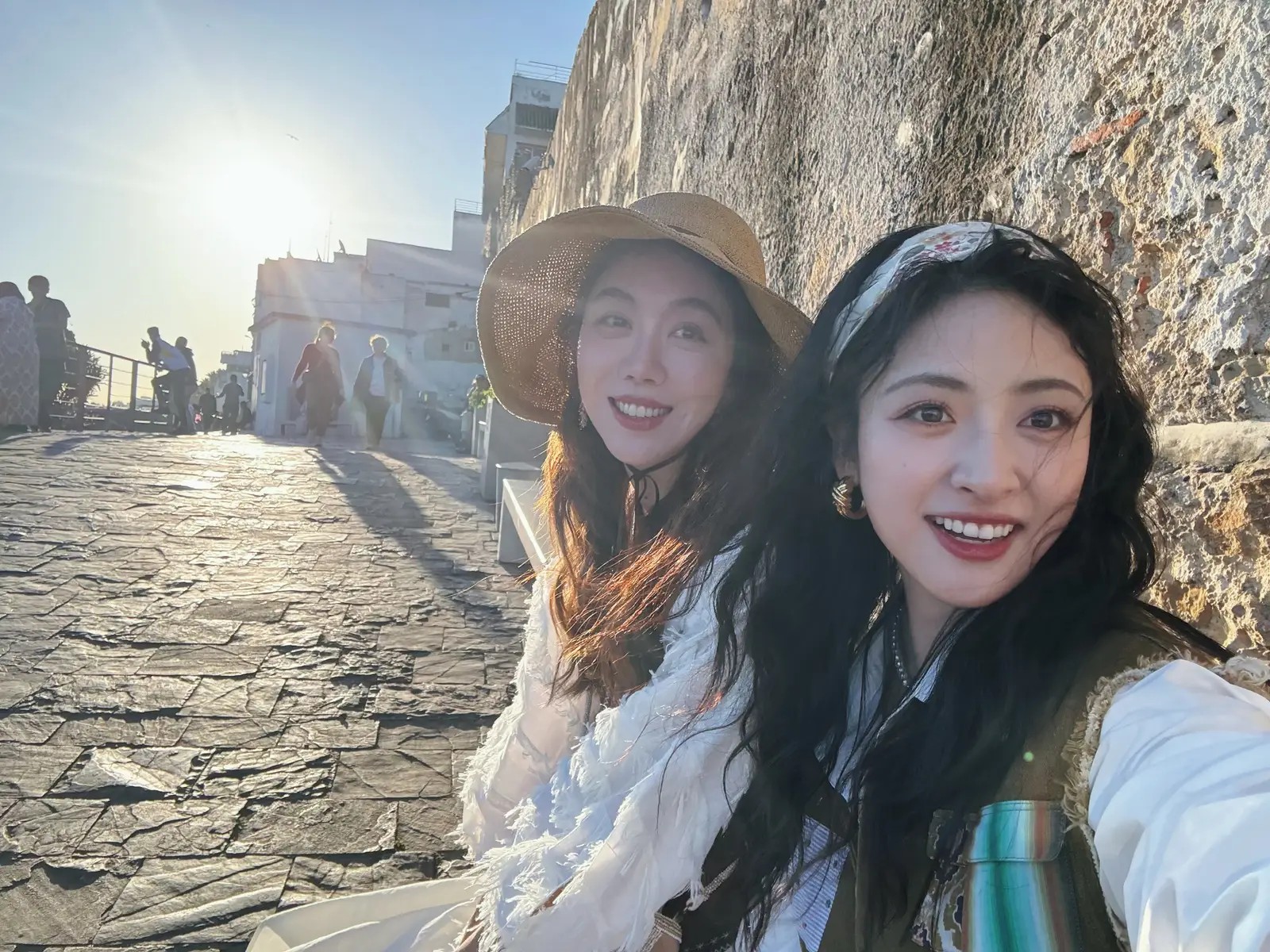 93歲胡楓自曝人生最大遺憾，為事業(yè)與子女疏離，談亡妻依然淚目