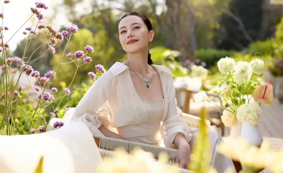 從 “小雨” 到 “暴雨”：尤浩然近照引發的熱議與思考