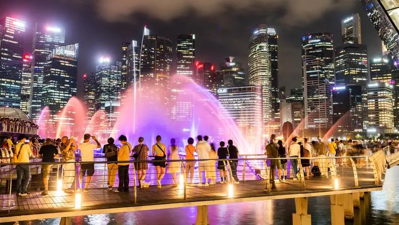 電影市場暑期檔困境：供給失衡、受眾流失與出海突圍