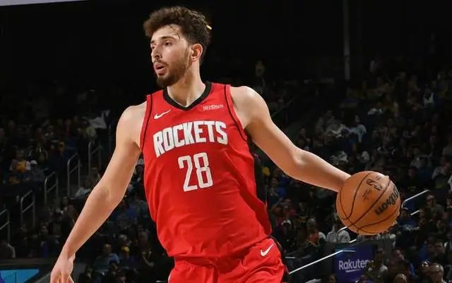 攔截率暴跌至6%！俄軍導(dǎo)彈末段機(jī)動(dòng)破防愛國者，烏克蘭天空告急的三重對(duì)策